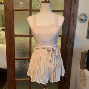 Cream short jumper size medium